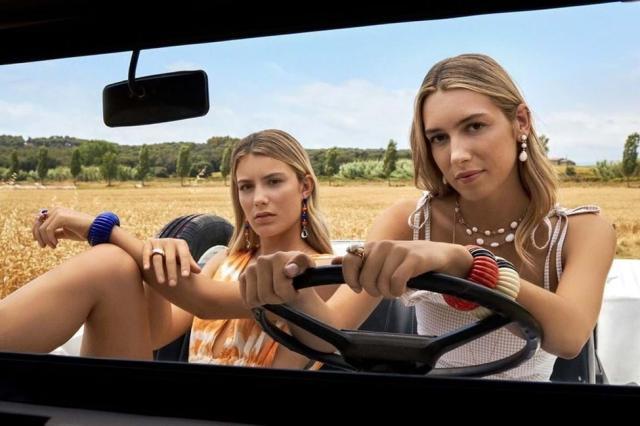 菲戈仨闺女美艳如花 大女儿跟西班牙国王表弟拍拖