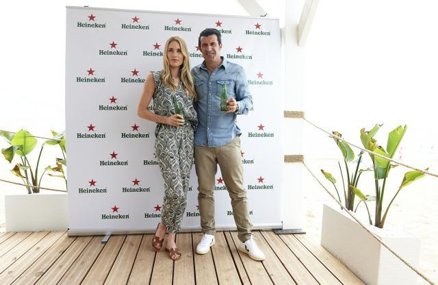 菲戈仨闺女美艳如花 大女儿跟西班牙国王表弟拍拖