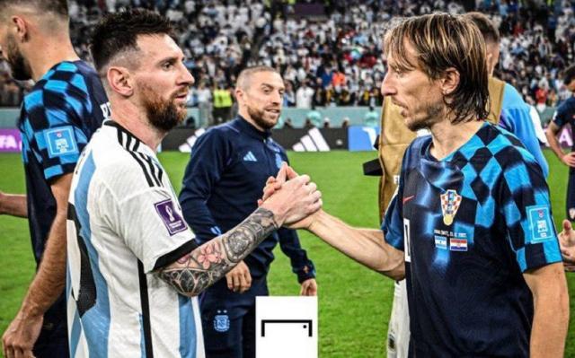 1670971761752016857.jpg 注册入口-【世界杯】梅西传射 曼城前锋2球 阿根廷3比0进决赛