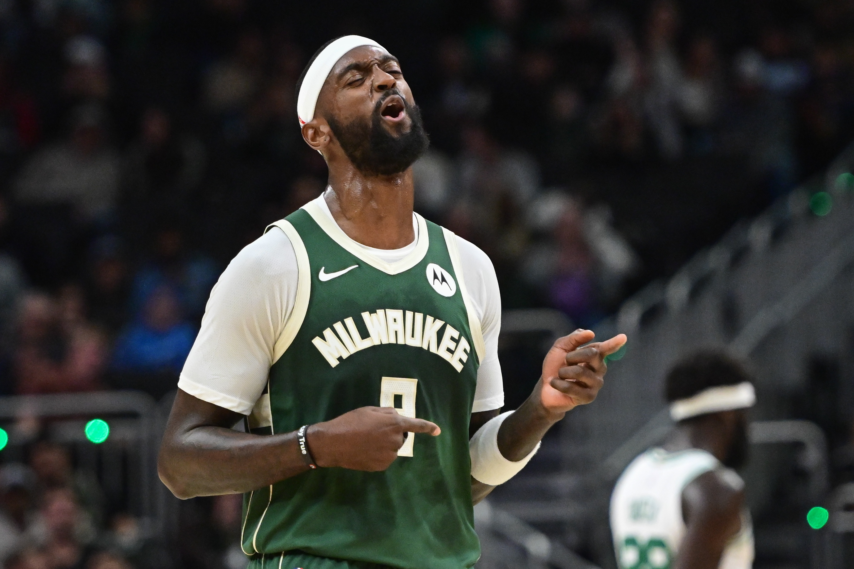 注册入口-给自己放假？嗑药25场一视同仁 追梦掌掴锁喉&amp;踩踏无缘 枪王上榜