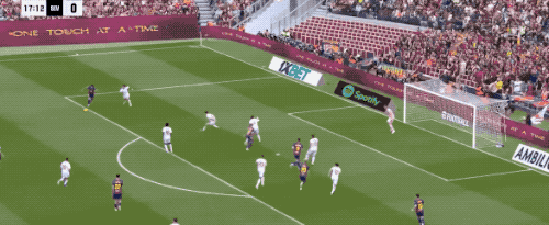 世界赛直播-豪门悲喜夜：曼联3-1维拉跻身前3 利物浦1-1惨遭热刺绝平 巴萨5-2