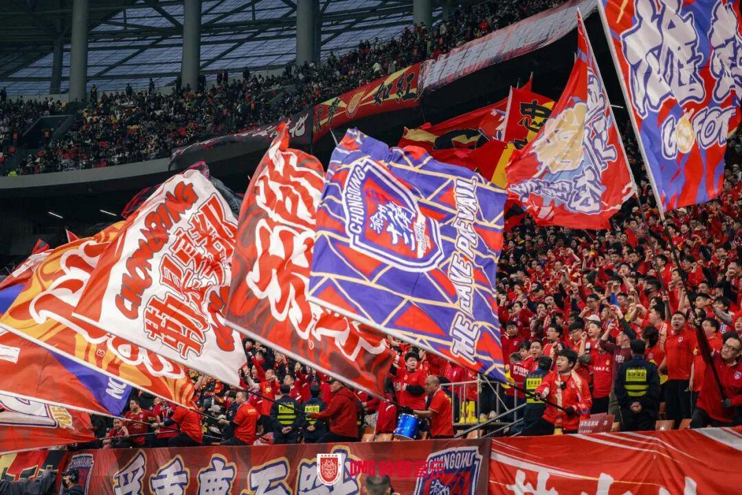 赛事赛程-重庆铜梁龙“票价之争”——中超俱乐部运营新思考